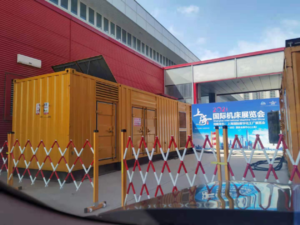 印江发电车出租-发电机无电压或电压太低怎么办？